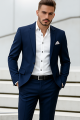 Performance fabric Suit in Navy blue